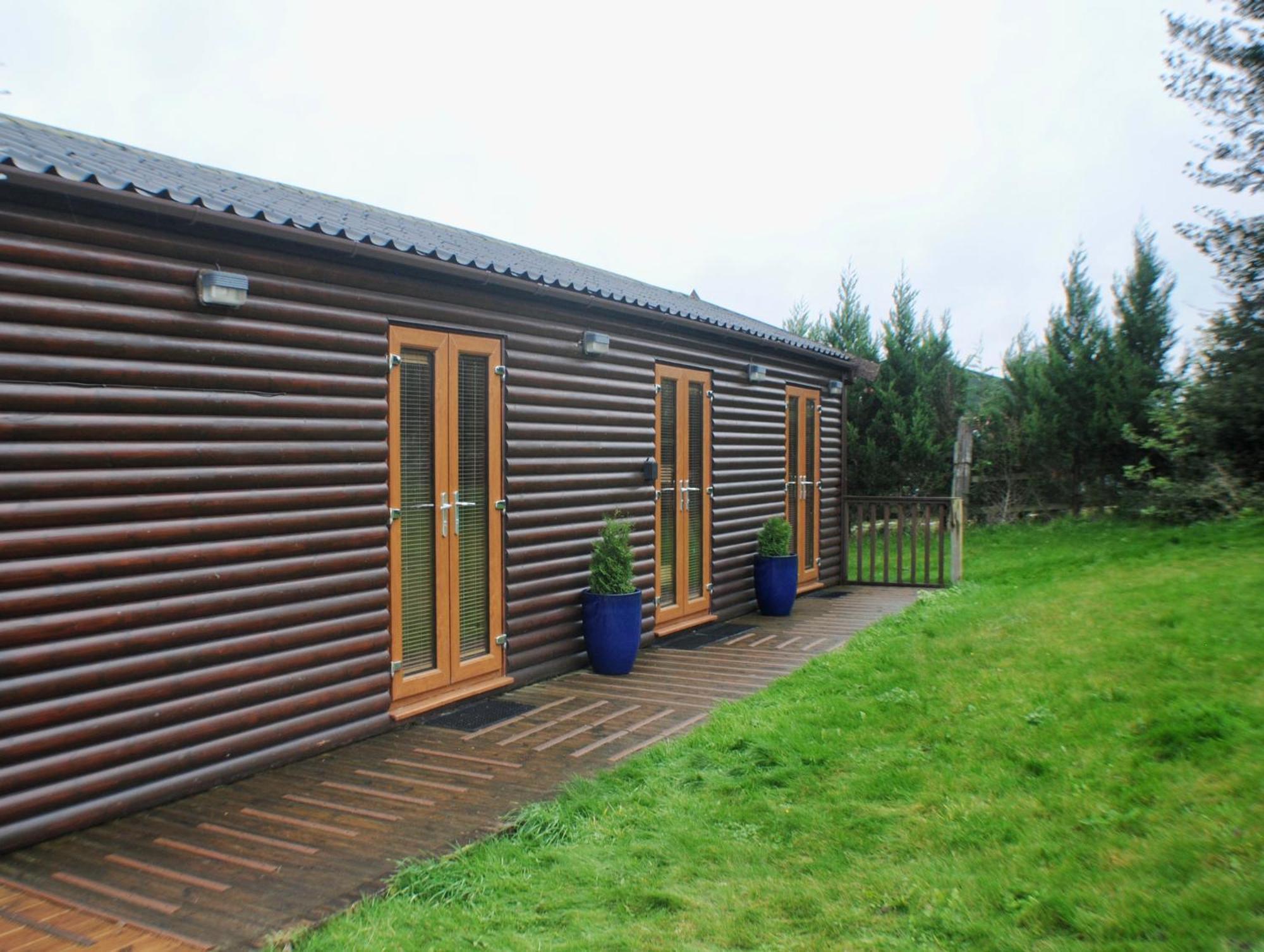Fairview Farm Holiday Accommodation 14 Luxury Lodges, Cabins, Dog Friendly, Suitable For Couples, Families And Groups, Wedding Guests , Corporate Events, Sleeps 2-65 Guests In Ravenshead, Nottingham Near Sherwood Forest, Set In 88 Acres Номер фото